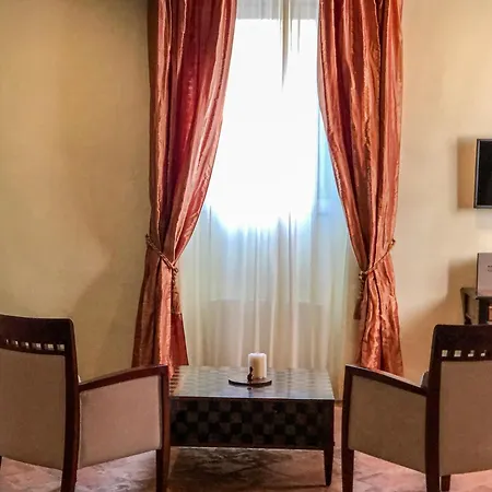 منتجع Liverzano 3*