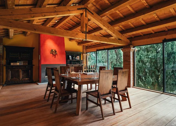 Liverzano 3* Brisighella